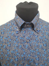 Load image into Gallery viewer, paisley shirt

